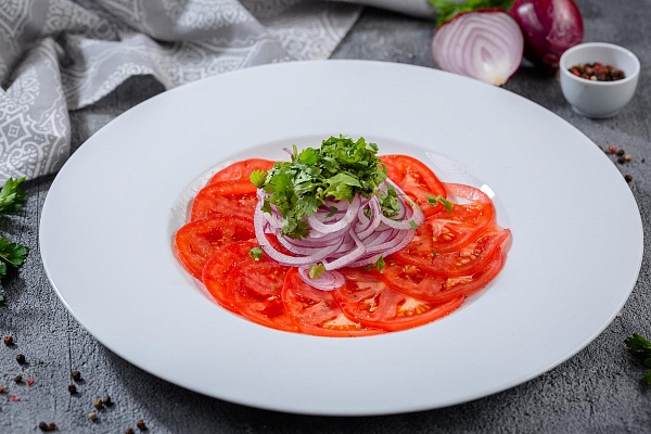 Карпаччо из розовых помидоров